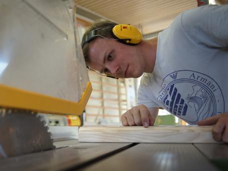 Produktionsstart in der ehemaligen Schreinerei Gasenzer 